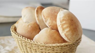 طبيبة روسية تكشف حقيقة أسطورة حول آثار تناول الخبز