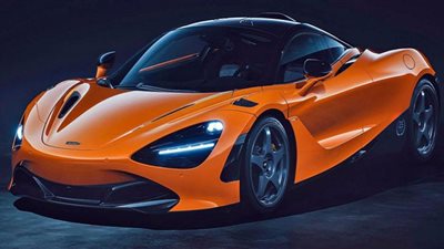 تكريماً لبطل سباقات 