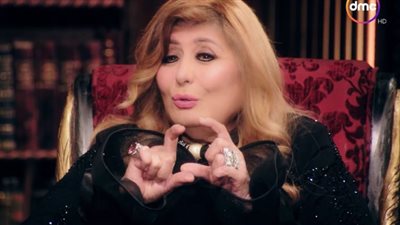 سهير رمزي: لجأت للزواج لفقداني حنان الأب.. وكلهم كانوا في عصمتي إلا اتنين (فيديو)