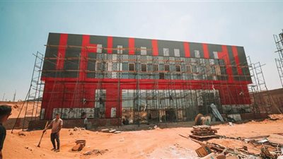 الأهلي يكلف المستشار الهندسي بدراسة إنشاء حمام سباحة جديد في فرع زايد