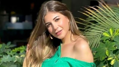 ملك قورة بطلة حكاية فوتوشوب من مسلسل 