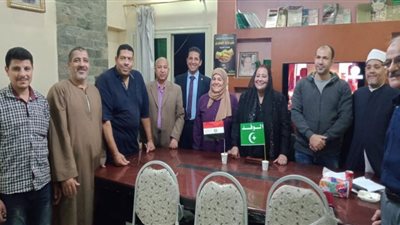 وفد بني سويف يحتفل بذكرى نصر أكتوبر والمولد النبوى الشريف