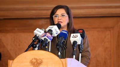 وزيرة التخطيط: الدولة تعطي أولوية قصوى لتطوير سوق العمل وزيادة تنافسية العامل المصرى