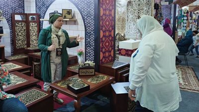 صور.. إقبال ملحوظ على معرض تراثنا في يومه الثاني