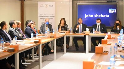 وزيرة الهجرة تشهد ورشة عمل 