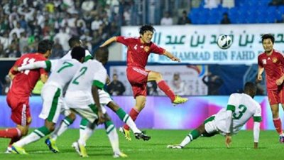بعد 24 عامًا.. عودة المواجهات الكروية الساخنة بين السعودية والصين