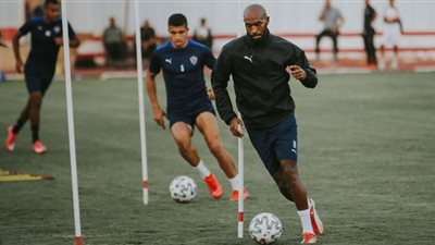 مران الزمالك.. تدريبات تأهيلية للاعبين في مجمع الصالات