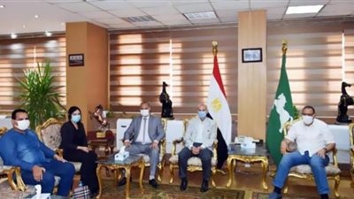 محافظ الشرقية: ننتظر تحقيقات النيابة الإدارية في واقعة صيدلانية كفر عطا الله