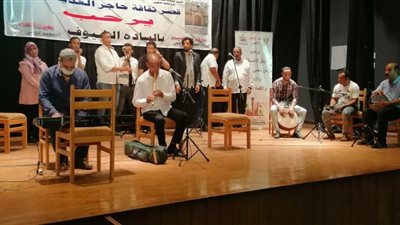 قصر ثقافة العديسات بالأقصر يحتفي بأبطال أكتوبر في أمسية شعرية