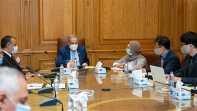 وزير الإنتاج الحربى يبحث مع وفد كوري جنوبي سبل التعاون في إدارة المخلفات