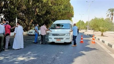 حملات تفتيشية مفاجئة وأرقام للإبلاغ عن المتلاعبين بأسعار الأجرة في قنا