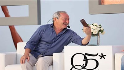 مهرجان الجونة.. سميح ساويرس : لن يعرف الحضور غدًا أين كان الحريق