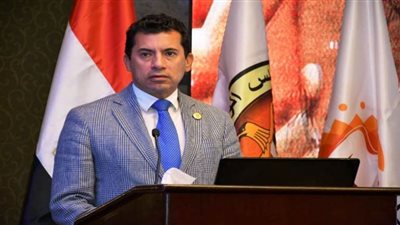وزير الرياضة يشهد افتتاح مؤتمر رائدات القمة