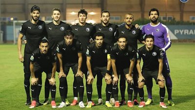 بيراميدز يخوض تدريبين على ملعب عزام