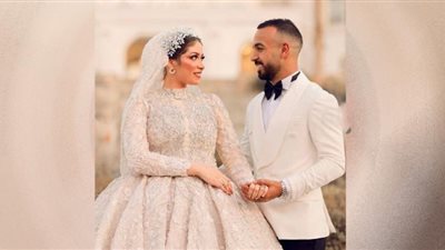 موقف محرج يتعرض إليه نجم الساحرة المستديرة مجدي أفشه في حفل زفافه (فيديو)