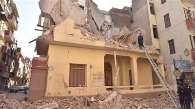 عاجل.. انهيار عقار من 6 طوابق في باب الشعرية