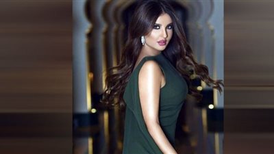 في افتتاح الجونة 2021| شذى حسون تتسبب في انهيار شرطة الموضة (تفاصيل)