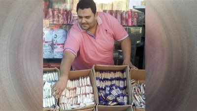 ارتفاع الأسعار وتكاليف الدراسة وراء انخفاض مبيعات حلوي المولد النبوي في دمياط