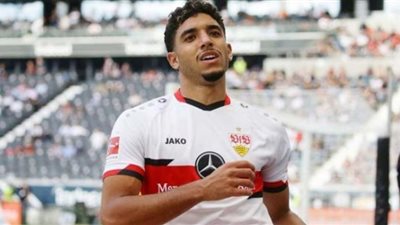 مرموش يصنع الهدف الأول لشتوتجارت أمام موشنجلادبخ (فيديو)