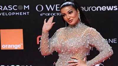 سمية الخشاب: عملت بلاوي لما فيسبوك وقع