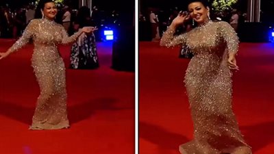 شاهد.. وصلة سمية الخشاب في الجونة| 