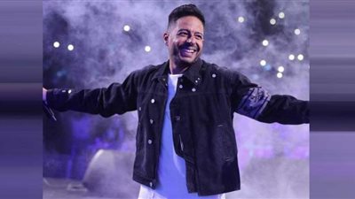 محمد حماقي في صدارة 