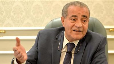 وزير التموين: ميكنة مخازن الجملة واعتماد منظومة الباركود في المجمعات الاستهلاكية