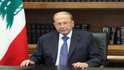 الرئاسة اللبنانية تنفي تمسك عون بقاضي تحقيق مرفأ بيروت