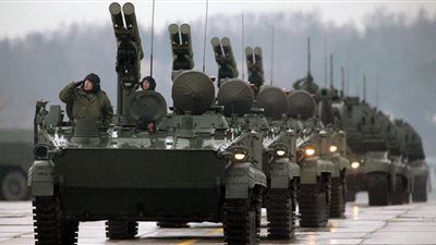 الجيش الروسي يختبر مجموعات من الروبوتات تعمل ذاتيًا