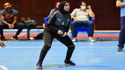 مهزلة في الزمالك.. المجاملات تُطيح بنجمة وكابتن فريق آنسات الطائرة !!