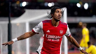 آرسنال يتقدم علي كريستال بالاس بهدف أوباميانج في الشوط الأول