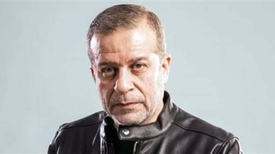 شاهد.. أول تعليق من شريف منير بعد انسحابه من فيلم ريش