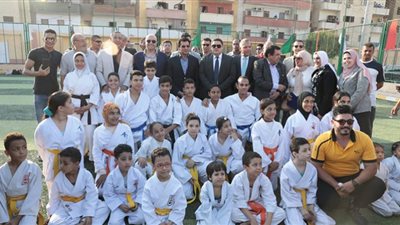 وزير الشباب ومحافظ بني سويف يفتتحان عدداً من المنشآت الرياضية