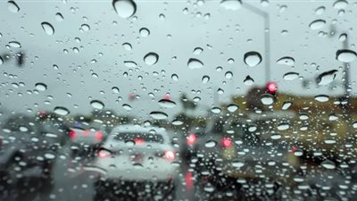 مسؤولة في هيئة الأرصاد الجوية تكشف عن موعد ارتداء الملابس الشتوية