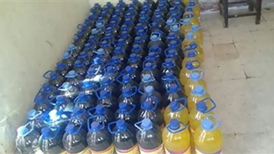 ضبط 18 طن منظفات صناعية بالقليوبية