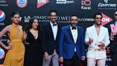 صور.. نجوم الجونة في عرض فيلم 