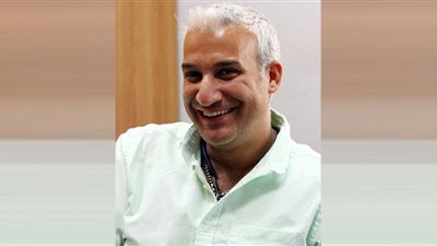 لن تشارك بفعاليات مهرجان الجونة.. كمال زادة يكشف التطورات الصحية لبشرى