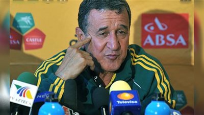 كارلوس بيريرا يمدح منتخب مصر ويكشف عن رأيه في موسيماني
