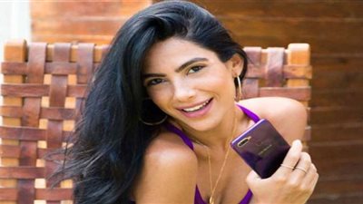 آخرهن هدى المفتي .. التنمر يلاحق فنانات الجونة