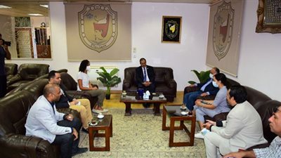 «جامعة سوهاج» تناقش تطوير صناعة «اللوف» مع منظمة «إنروت» للتنمية