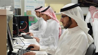 تحذير للعاملين بالسعودية| عقوبات جديدة في جدول المخالفات بنظام العمل بالمملكة