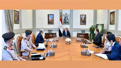 الرئيس السيسي يتابع مشروعات وزارة الزراعة بالتنسيق مع جهاز الخدمة الوطنية
