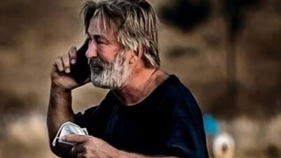 بعد مقتلها على يد أليك بالدوين.. عائلة هالينا هاتشينز تطالب بالتعويض (تفاصيل)