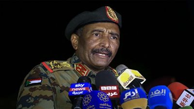 التلفزيون السوداني: البرهان سيتوجه بكلمة إلى الشعب بعد قليل