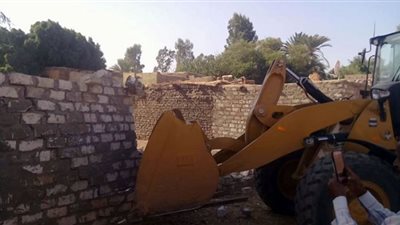 إسترداد ١٠٣ فدان و ٥٩ ألف متر لأراضي الدولة بقنا