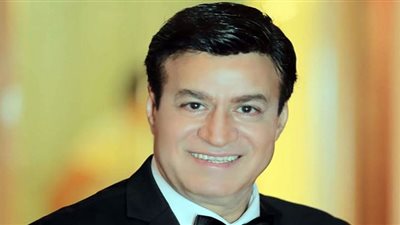 حلمي عبدالباقي يعود من جديد على ساقية الصاوي