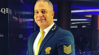 بطلها مصطفى درويش| 