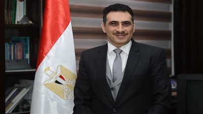 عميد سياسة القاهرة يكشف السر وراء اختيار توقيت إنهاء مد حالة الطوارئ