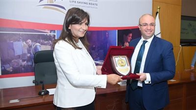 ٥ مليون جنيه مساهمة من صناع الخير لتقديم قوافل طبية ببني سويف