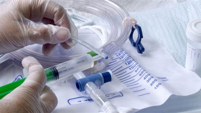 كيفية طهارة مريض القَسْطرة وحكم صلاته